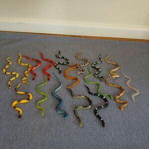 Miniature Snakes x 17 used